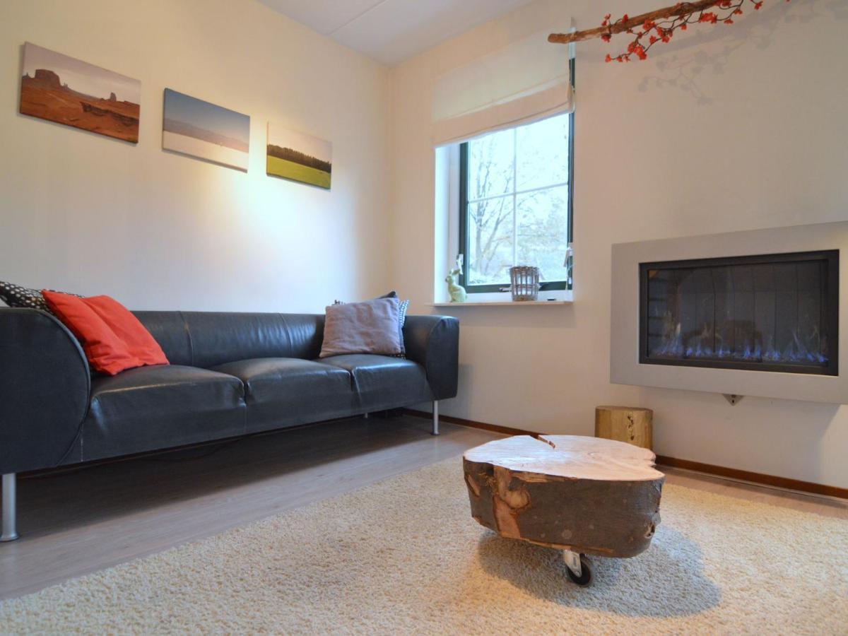 Beautiful Holiday Home In Heeten With Private Garden Eksteriør billede